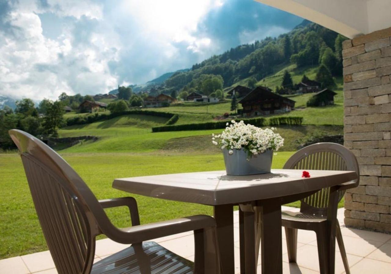 Aparthotel Mountain River Resort Val dʼIlliez Eksteriør bilde