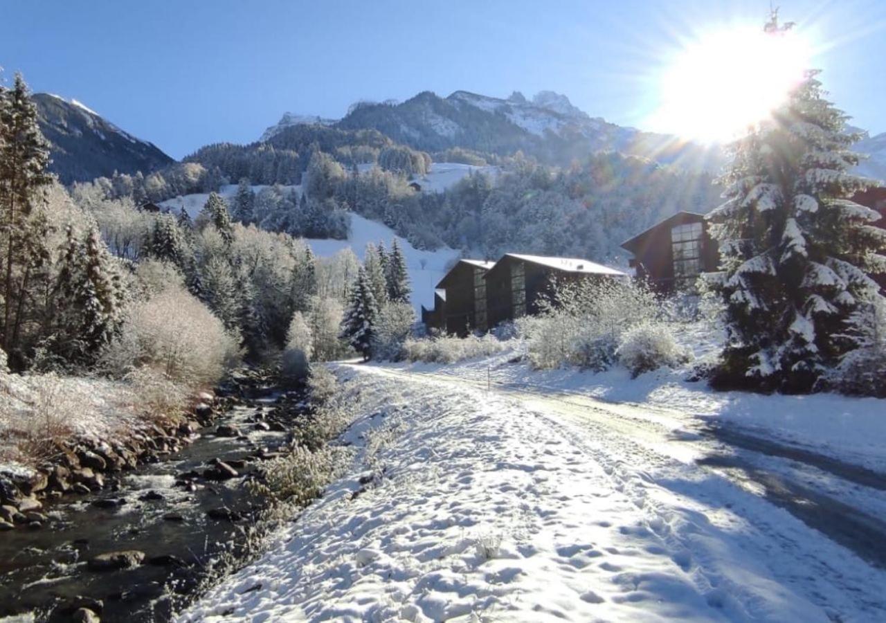 Aparthotel Mountain River Resort Val dʼIlliez Eksteriør bilde
