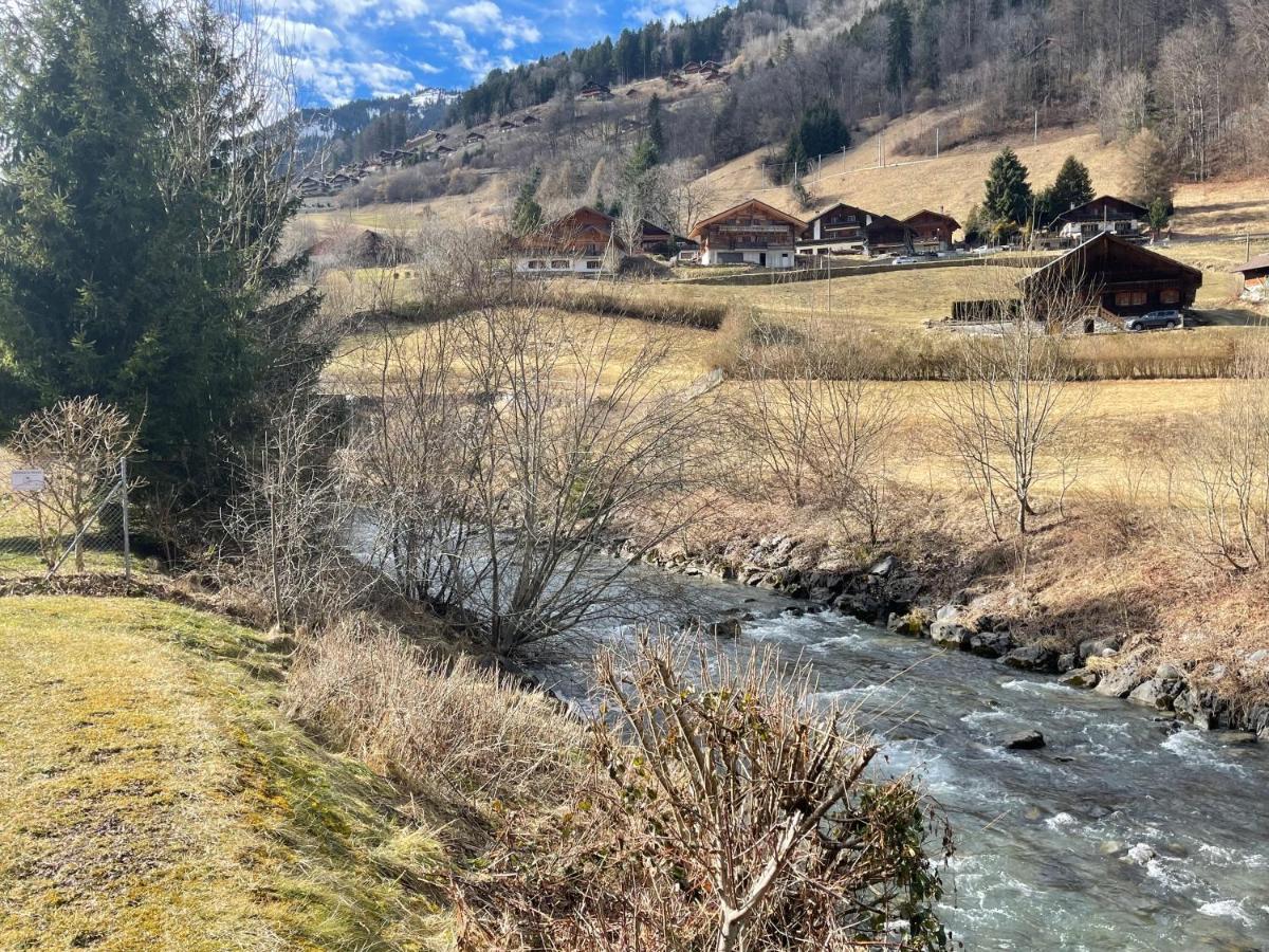 Aparthotel Mountain River Resort Val dʼIlliez Eksteriør bilde