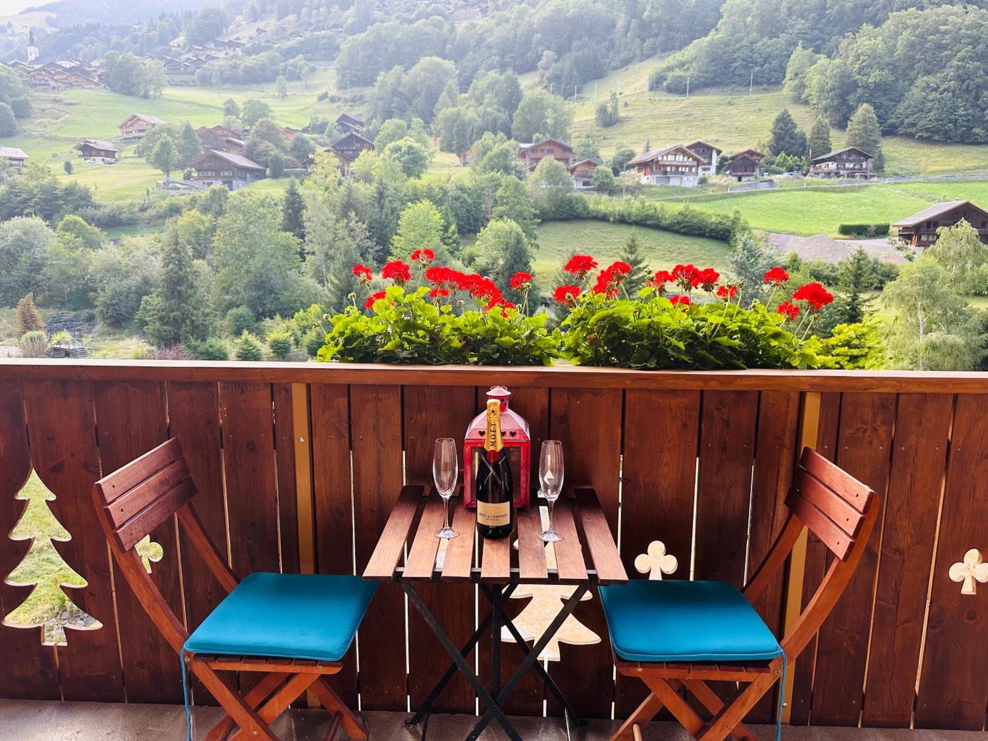 Aparthotel Mountain River Resort Val dʼIlliez Eksteriør bilde